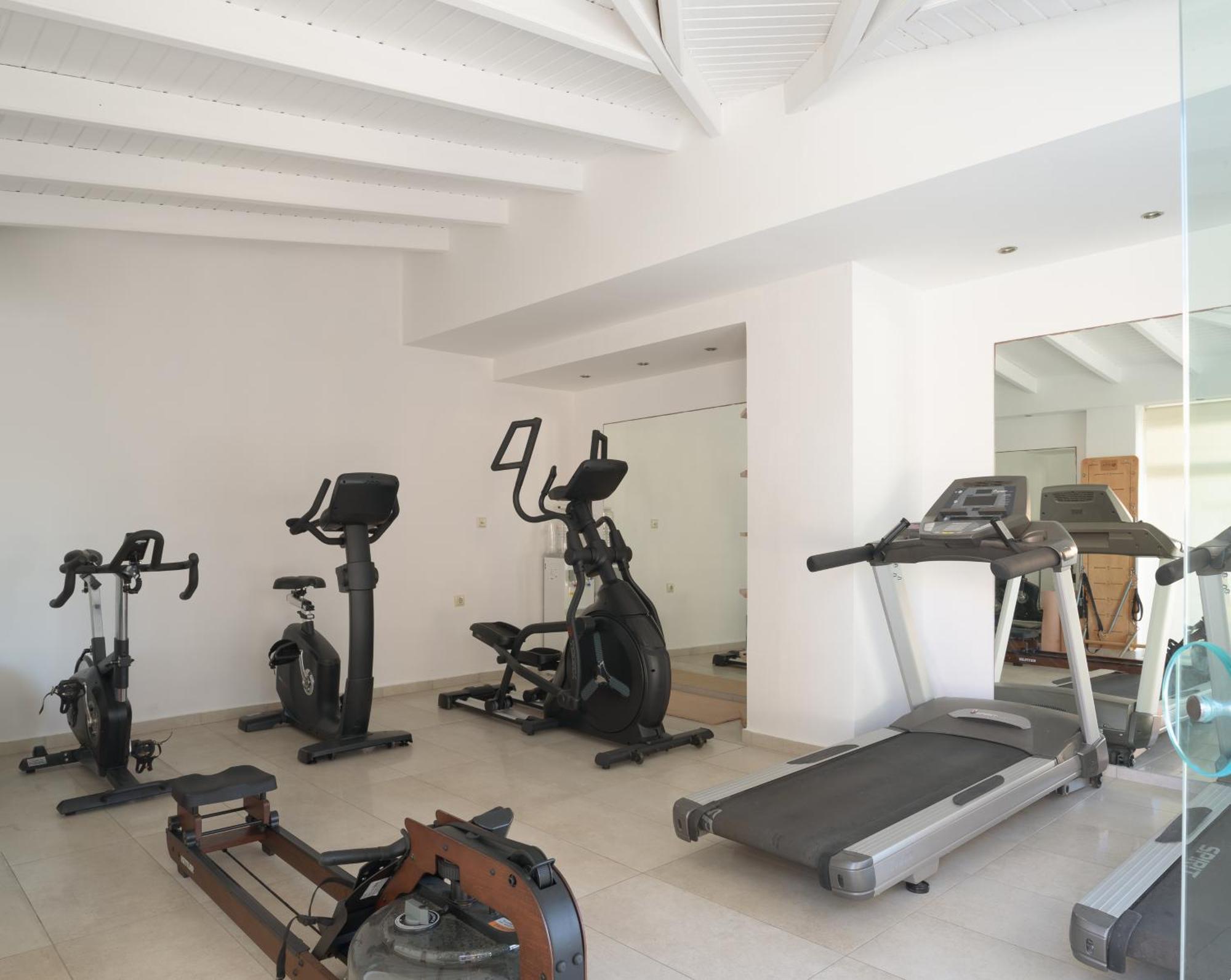 High Beach White - Adults Only Malia  Exterior photo